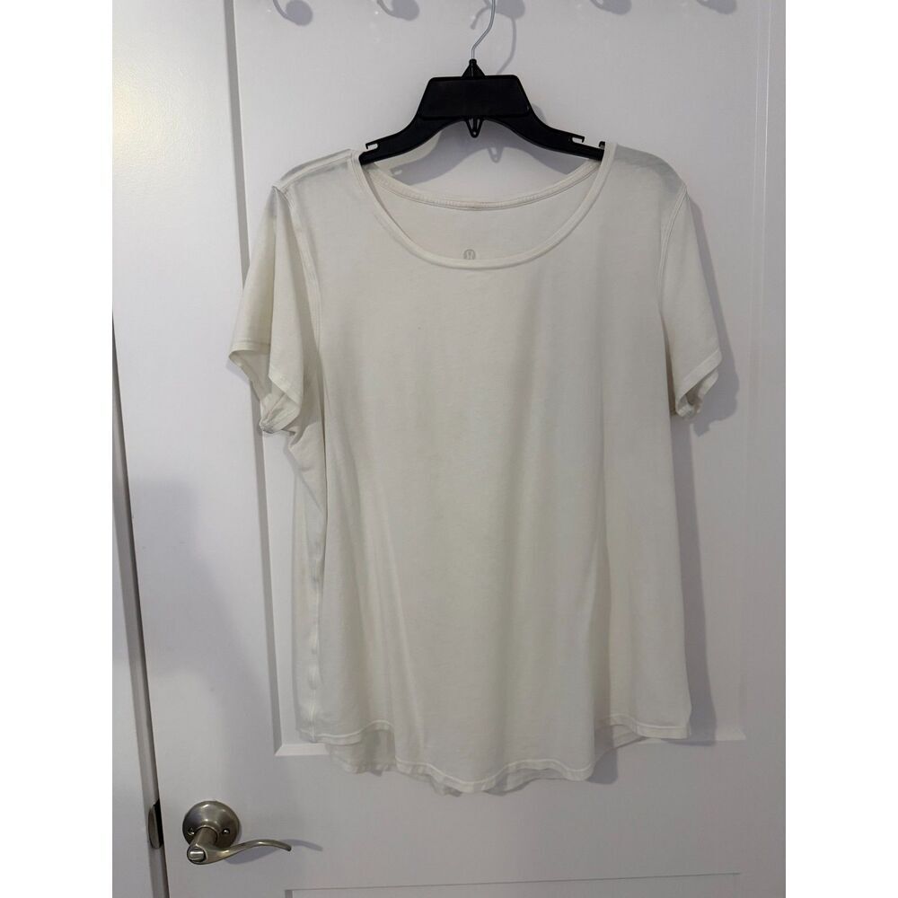 Lululemon White Shirt – Estimated Size Medium